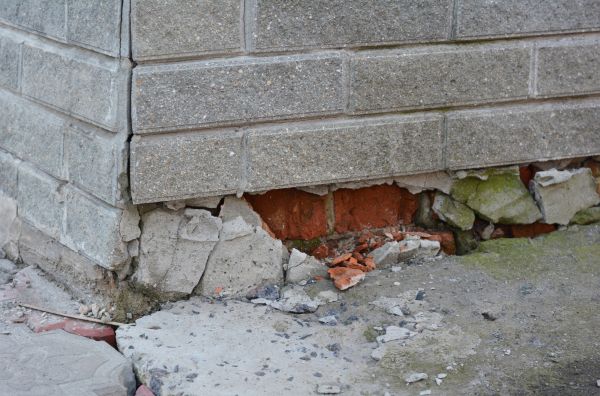 Cost of Residential Foundation Repair in Newburgh